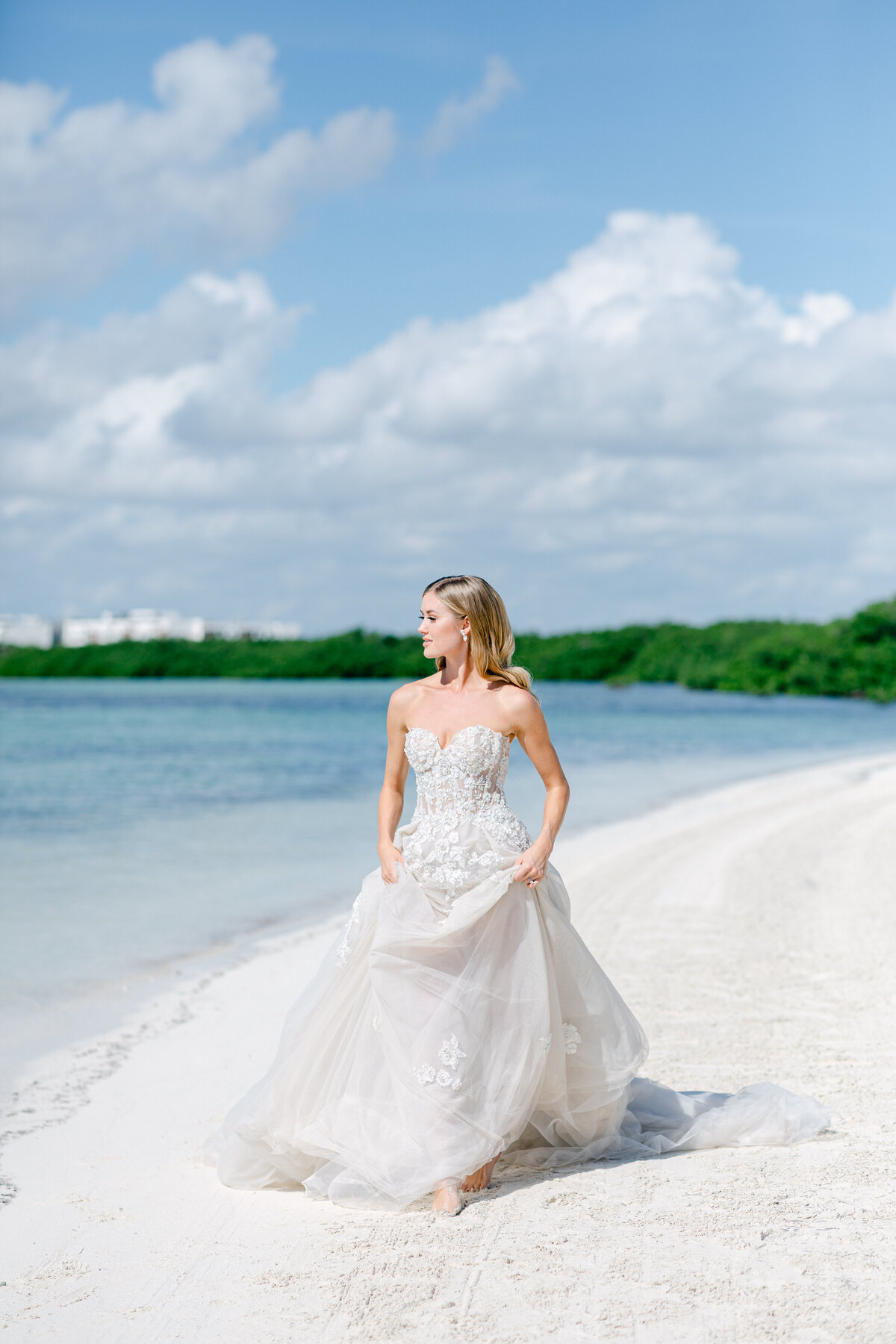 Portland OR Wedding Photographer Chantal Sokhorn Photography Nizuc Resport and Spa Cancun Mexico-46