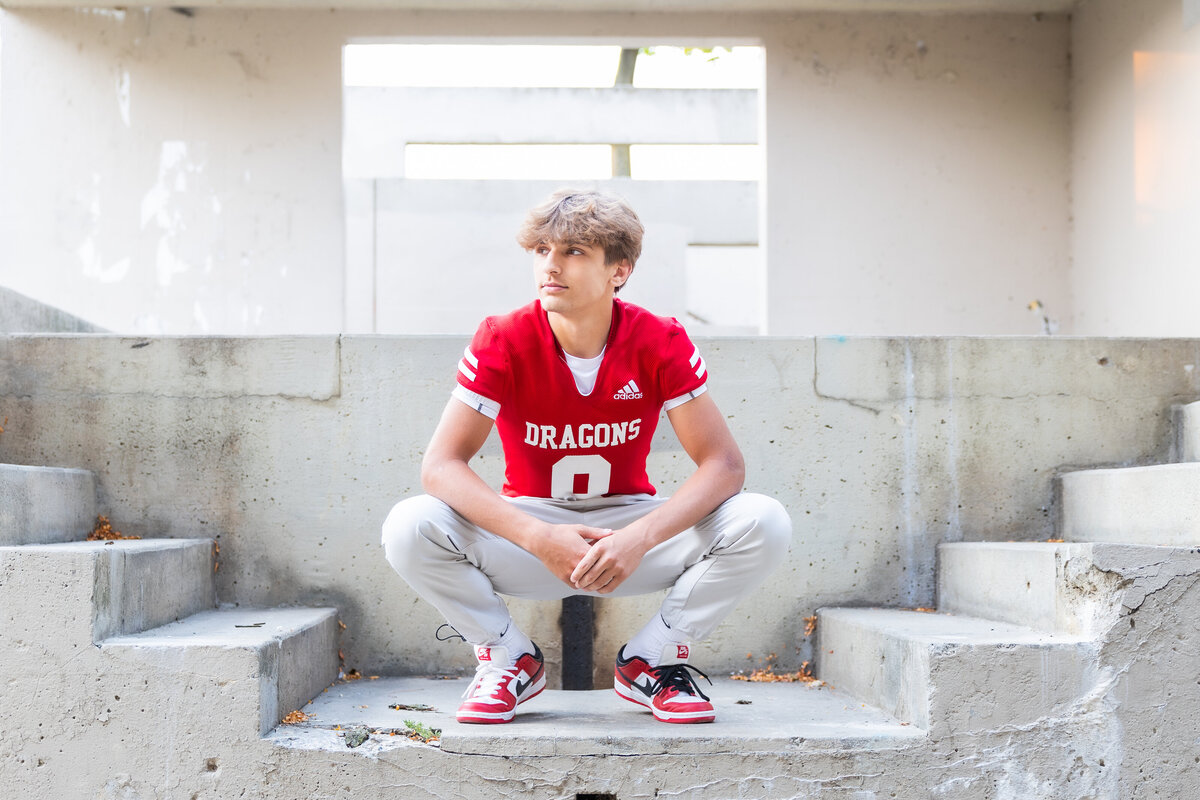 Downtown-flint-michigan-highschool-senior-photography-10