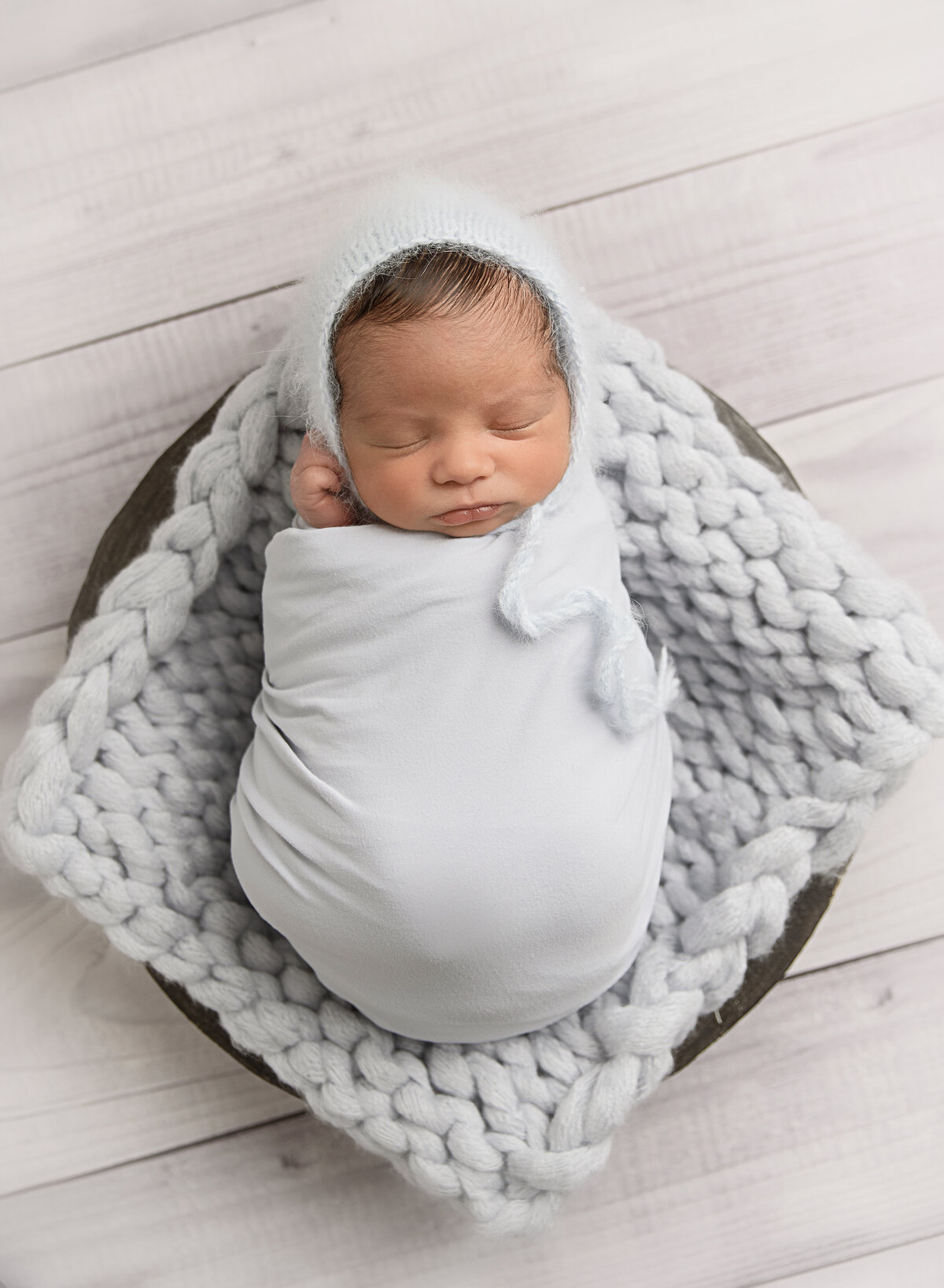 Best-affordable-simplistic-posed-newborn-keller-dfw-baby-newborn-photographer-1