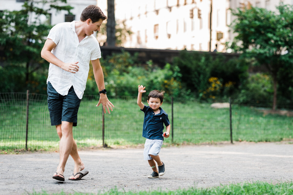 new york city family session taken at central park