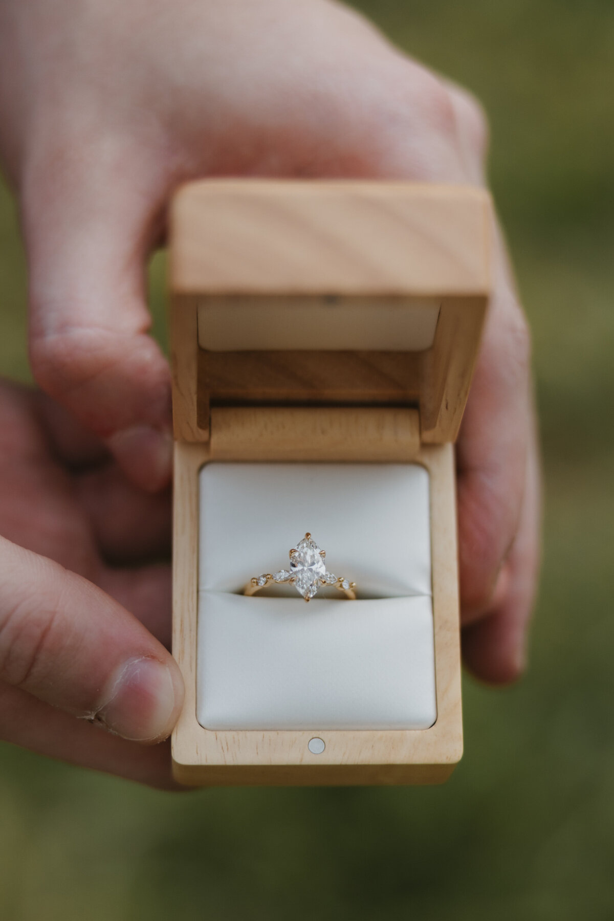 Abby Heron Photography Texas Based and Travel Wedding and Couples Photographer — Engagement Gallery for Amos + Julia 15