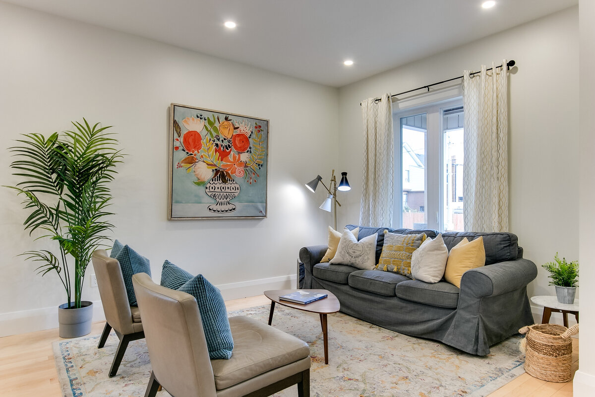 007_Living Room