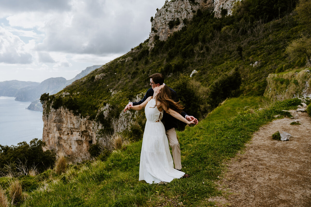 Rome sunrise elopement in April