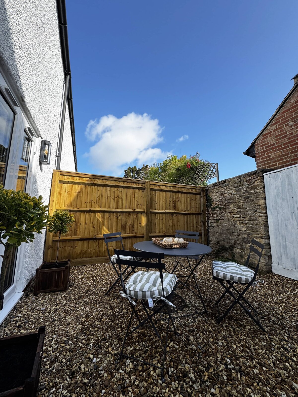 The Hideaway: Luxury 2 Bedroom Cottage
