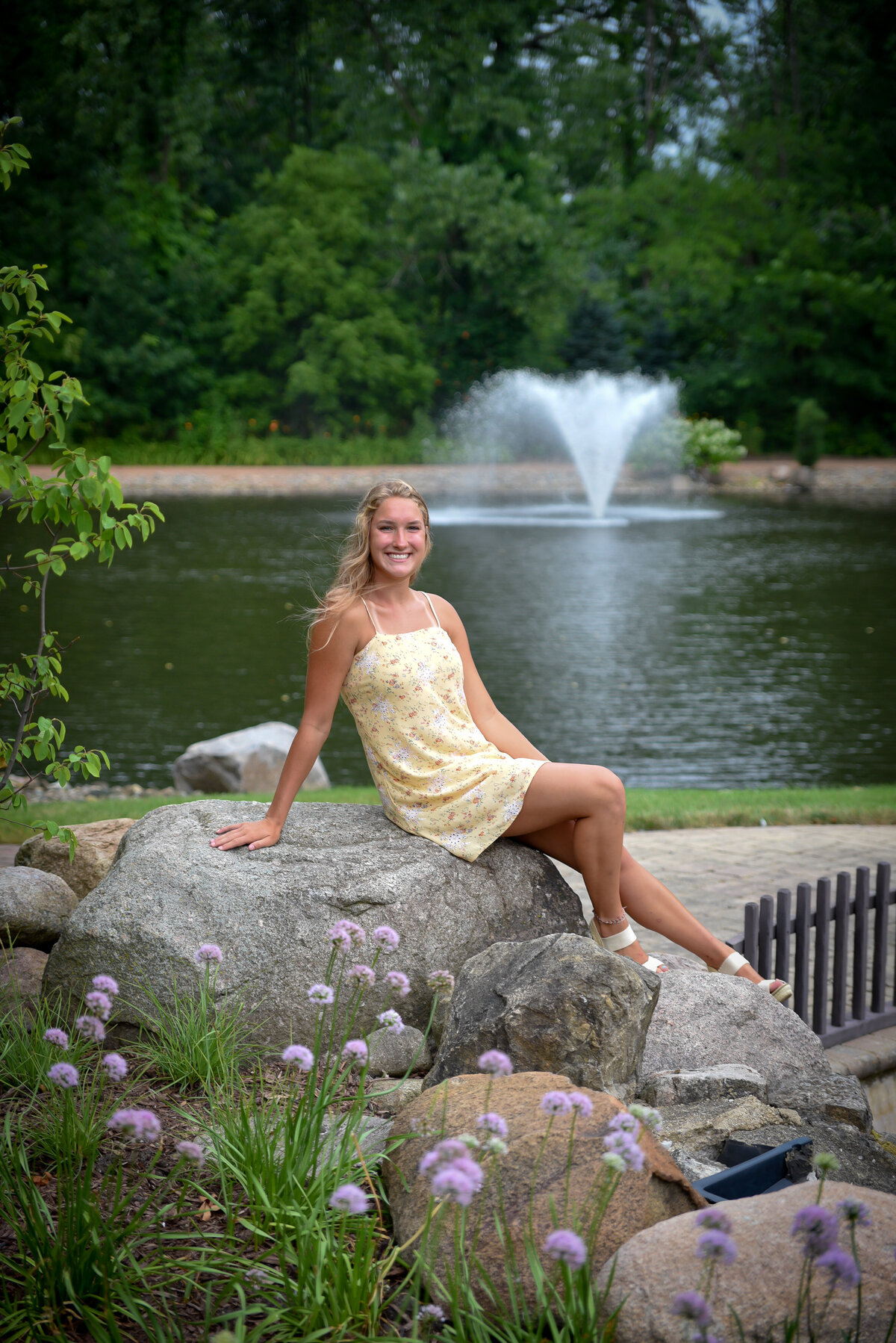 Chicagoland senior portrait photographer 24