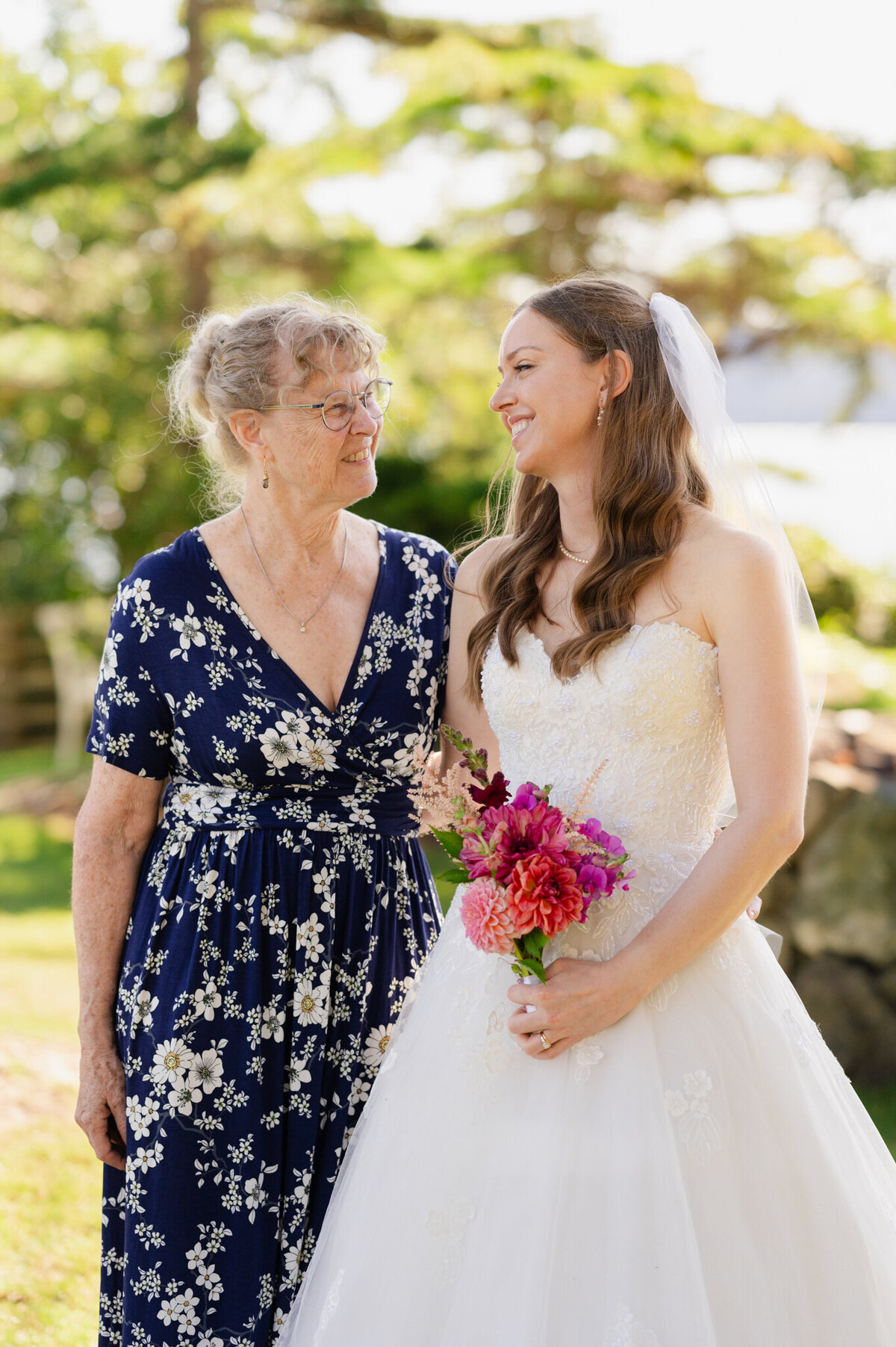 Hope-Island-Beach-Club-Wedding-LaConner_Caylie-Mash-Photography_260