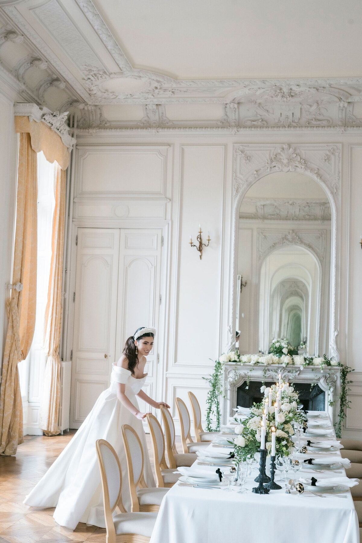 106-Chateau-de-Santeny-Paris-France-Inspiration-Love-Story Elopement-Cinematic-Romance-Destination-Wedding-Editorial-Luxury-Fine-Art-Lisa-Vigliotta-Photography