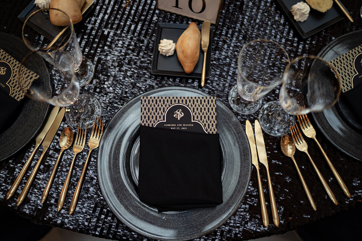 Samridhi+Prateek_K&O-wed_388s