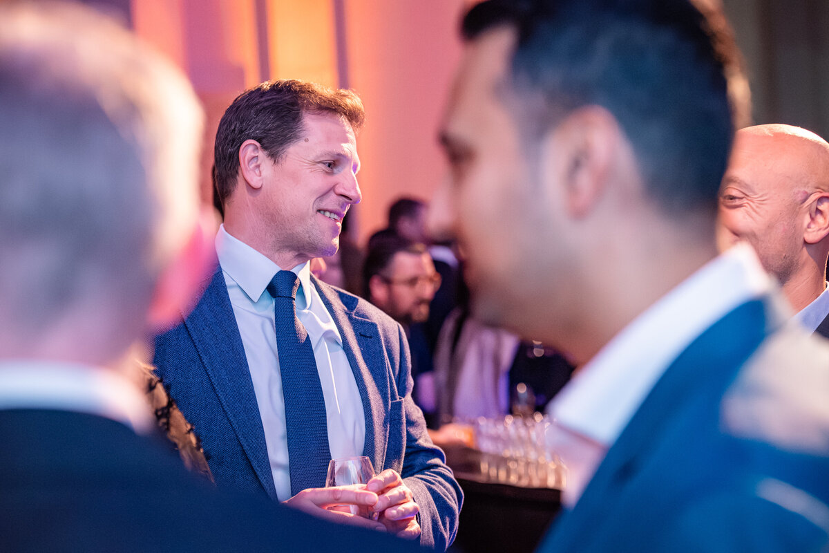 fundraiser-kensington-empower-finance-gala-deutsche-bank-v&a-marc-james-photography010