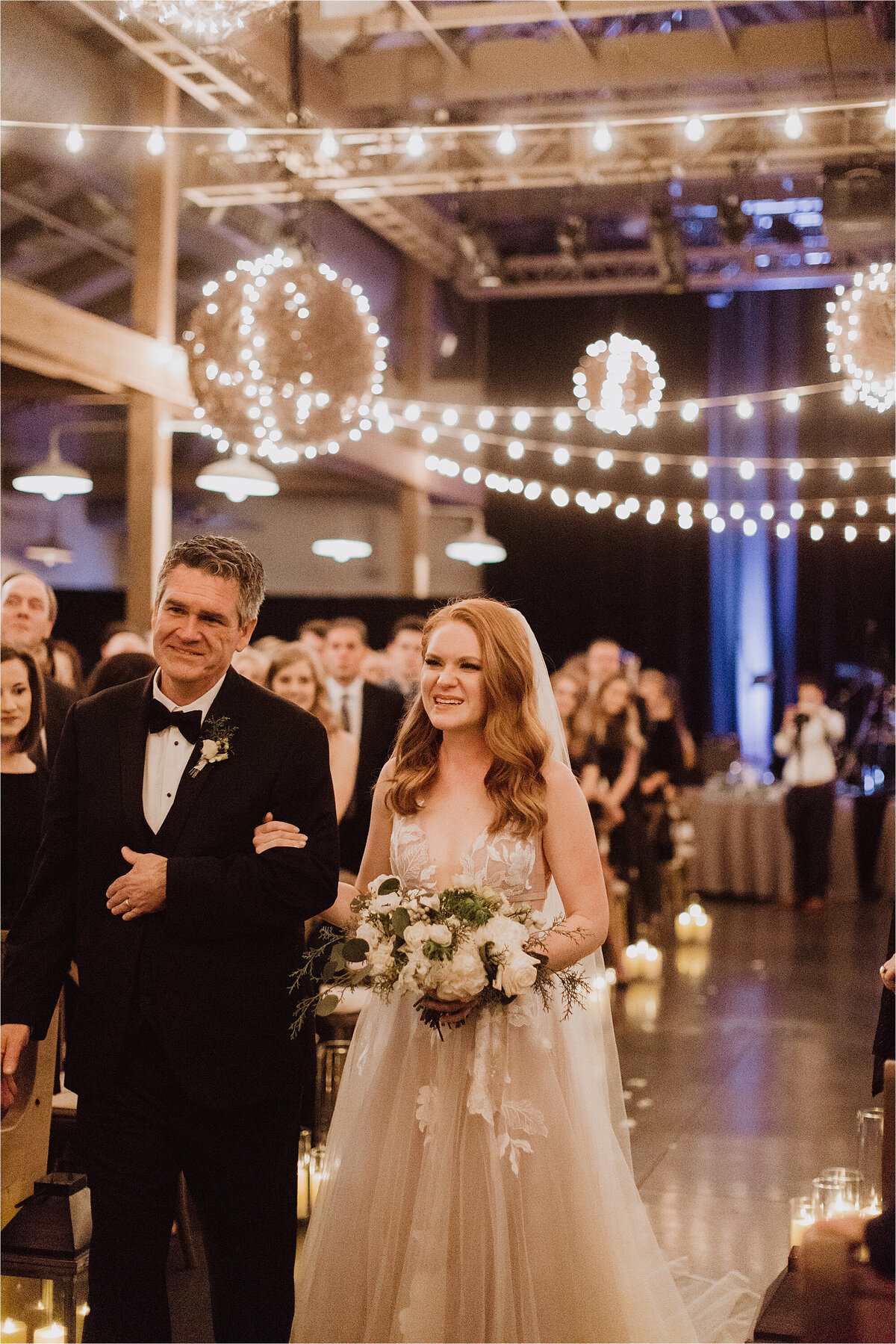 NashvilleWedding_NewYearsEveWedding_NYE_NashvilleWeddingPhotographer_LovelessWedding_Tennessee_MollyPeachPhotography-76