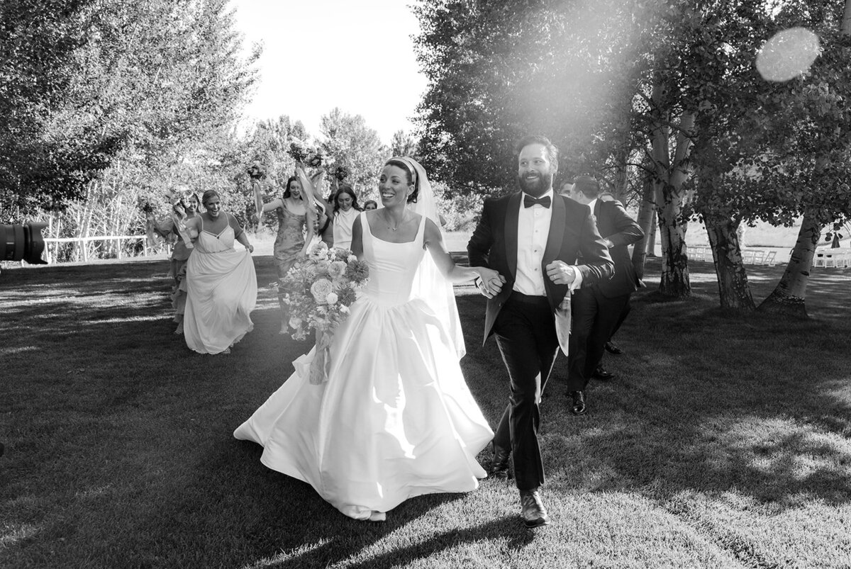 Olivia&TomSneakPeeks(Wedding)-147