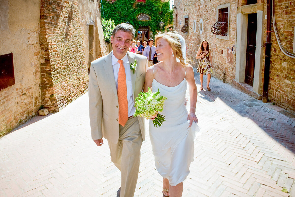 Italy-destination-wedding-photographer-Certaldo