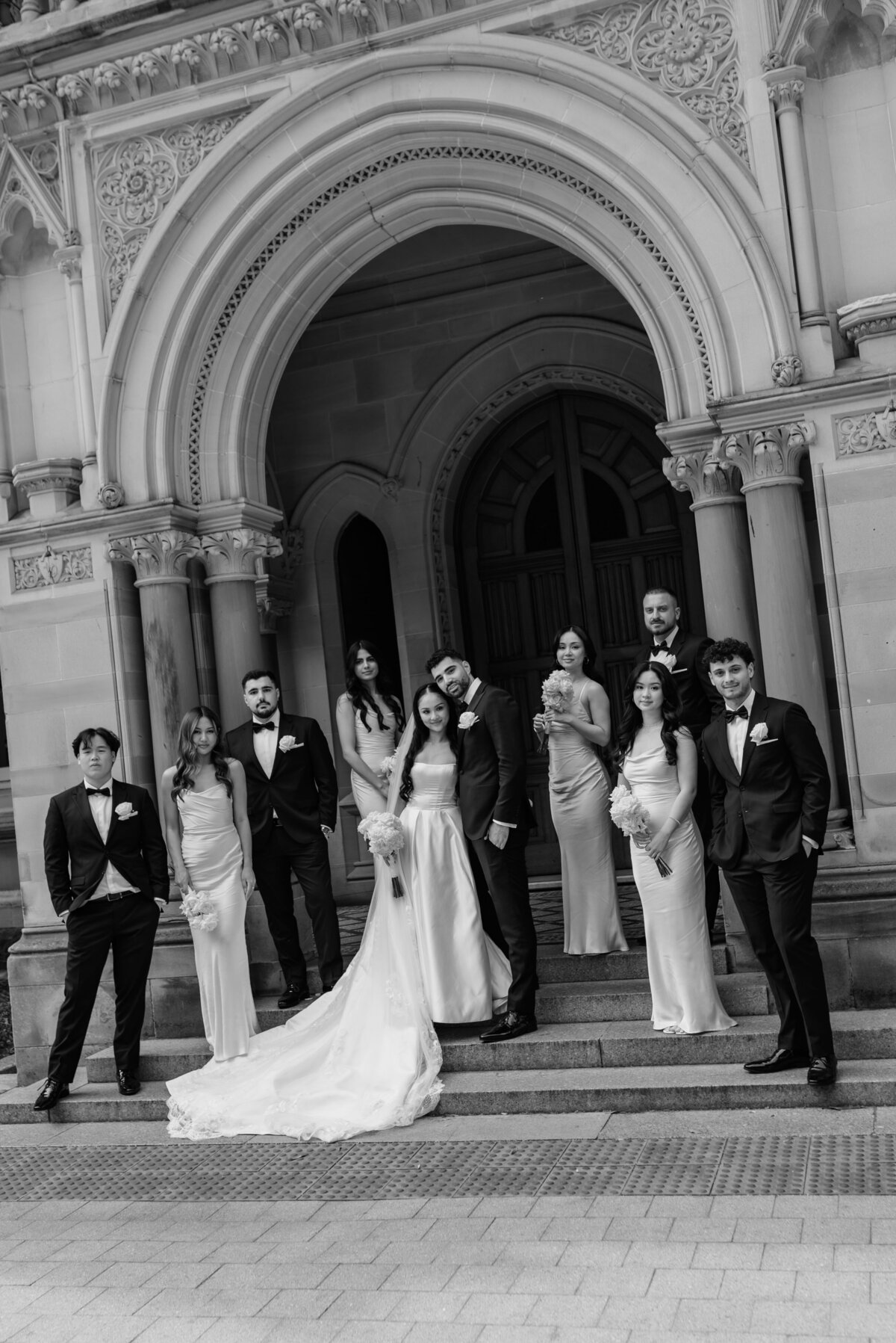 modern-bridal-party