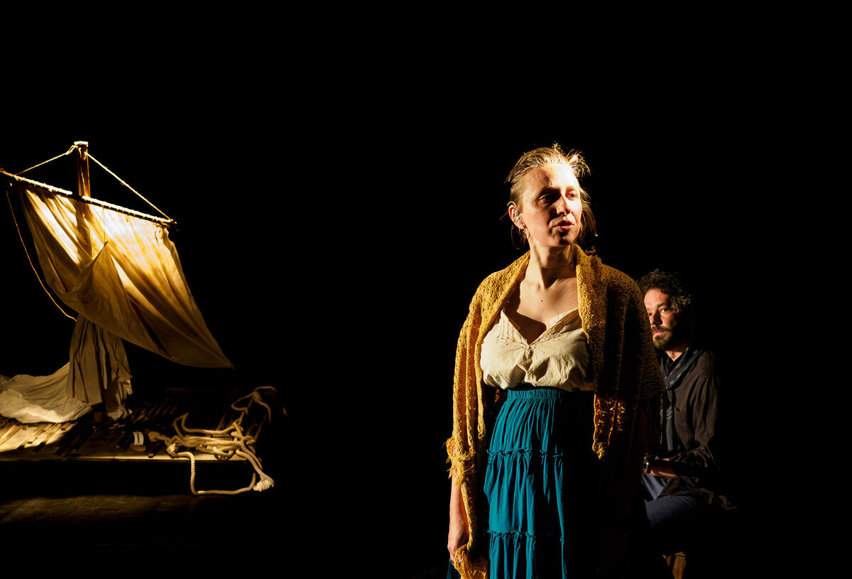 MATTEA Idée originale, interprétation Alexandra Lacour : texte Laura Léoni : mise en scène Sébastien Bonnabel : concept musical et sonore Alexandra Lacour, Ulysse Chaffin_4080060-3-Enhanced-NR