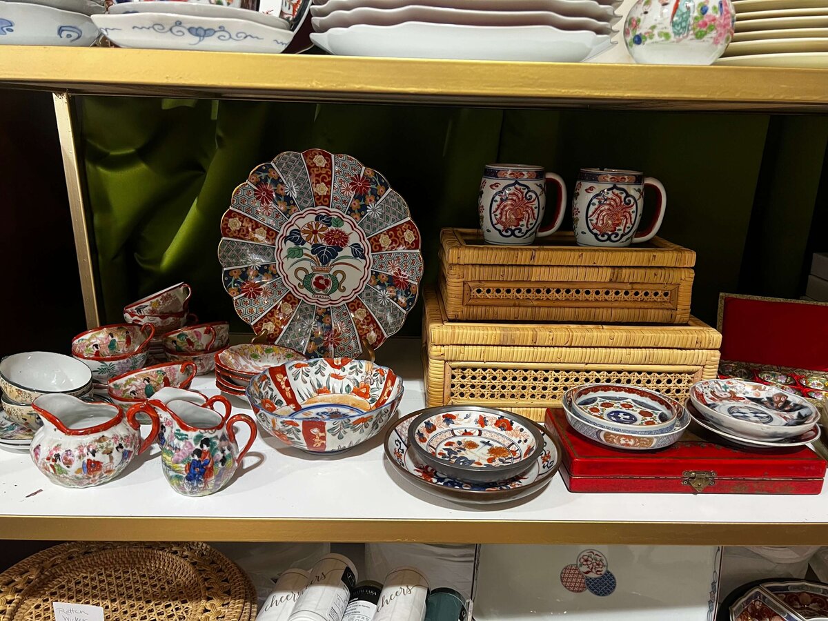 Old-Line-Markt-Poolesville-Maryland-Aix-La-Chapelle-Danielle-Couick-Ghost-Host-Magnolia-Bluebird45