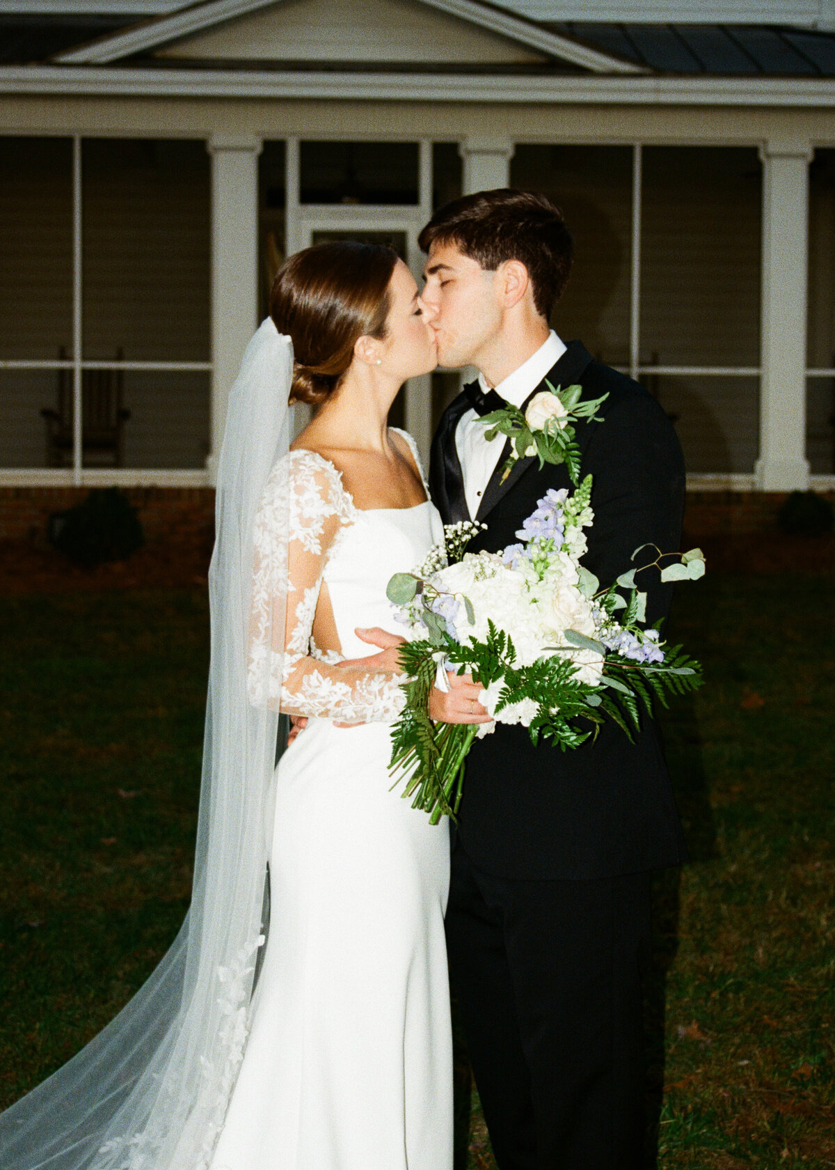 Eastern NC wedding photographer. NC fine art wedding photographer. Greenville, NC photographer