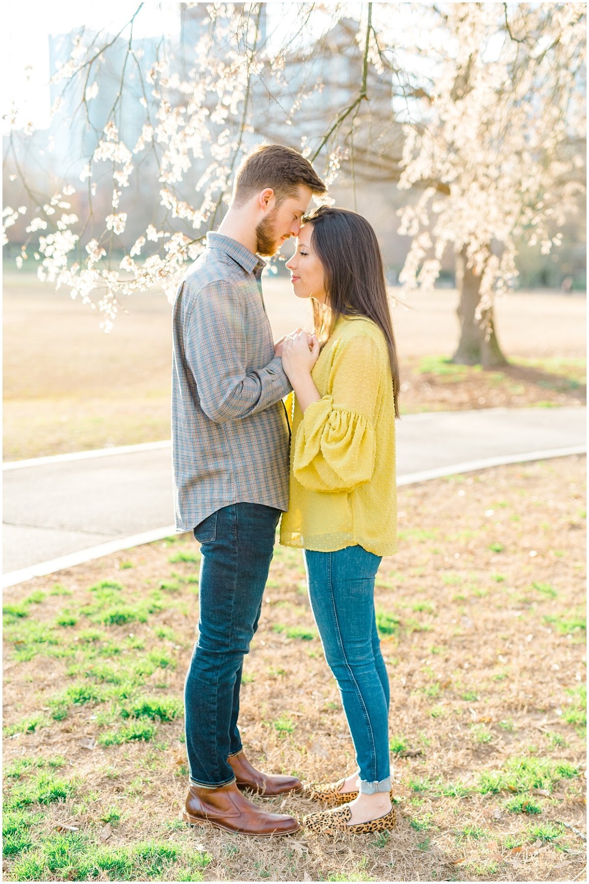 piedmont-park-engagement-session-atlanta-wedding-photographer-laura-barnes-photo-lauren-jerryn-30