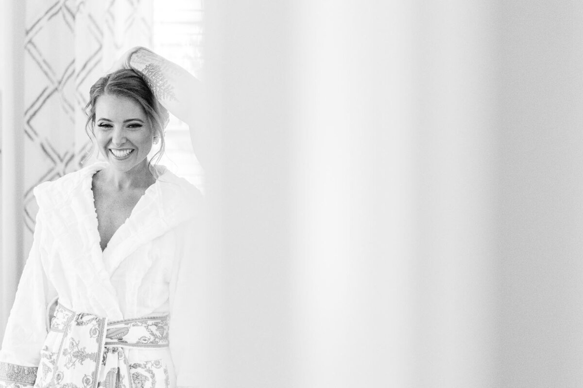 distinctive-destination-wedding-planner-services-hutchinson-island-georgia-Alex+Jordan-250