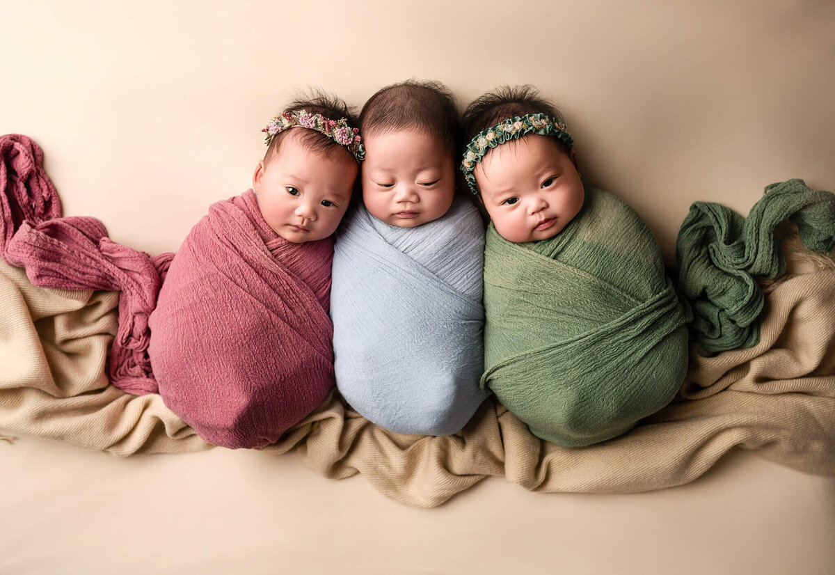 toronto-newborn-photographer_820 (3)