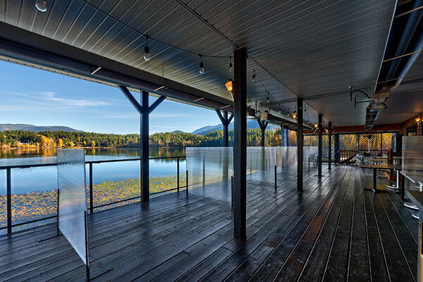 Dutch-Lake-Painted-Turtle-Restaurant-Patio