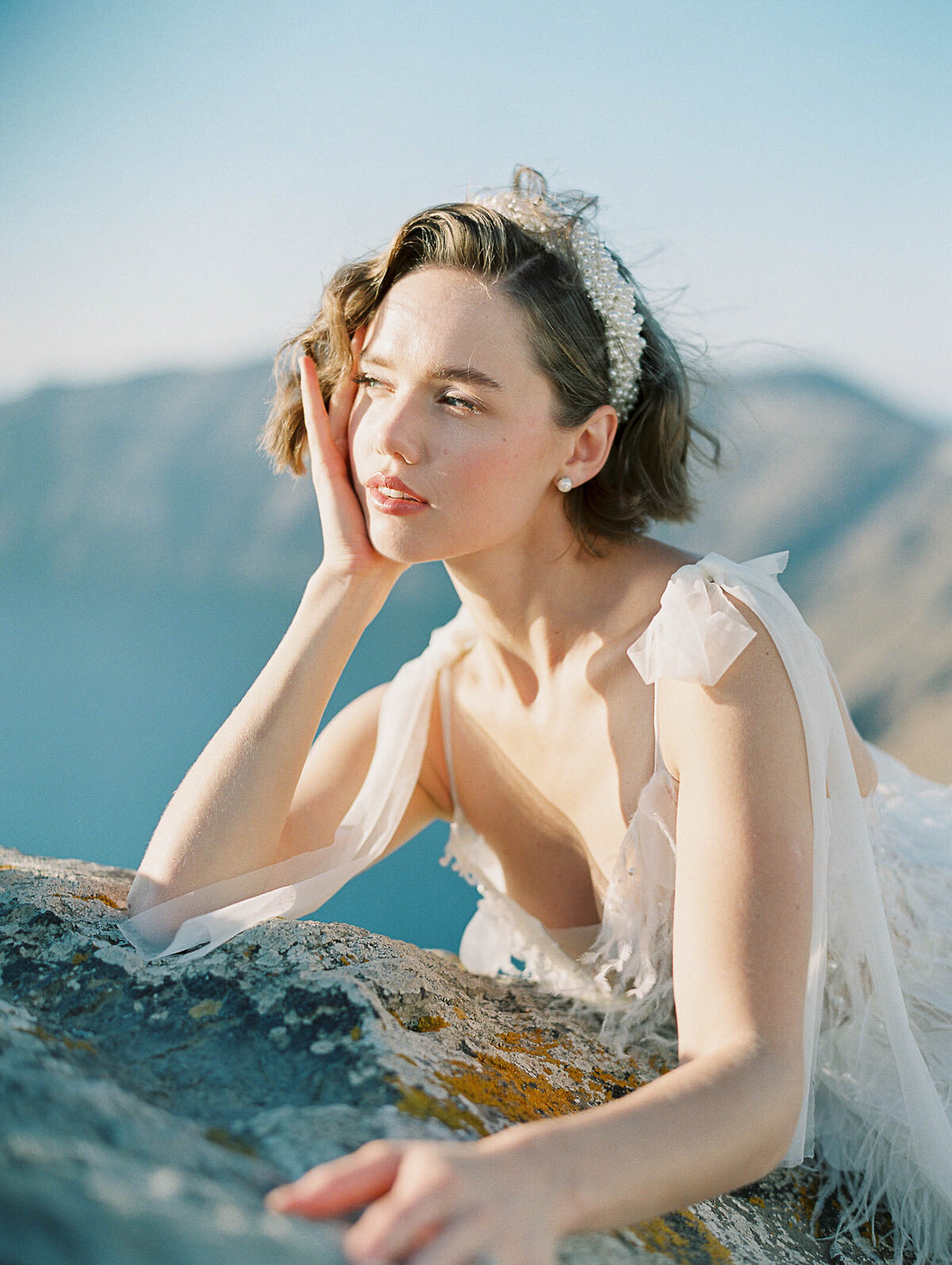 destination-wedding-photographer-Santorini-Lucy-Munoz-318