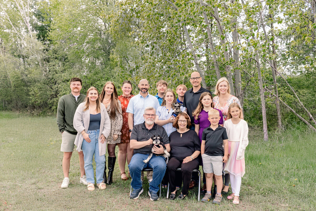 Iron Mountain family photography session in the Upper Peninsula at Recreation Lanes