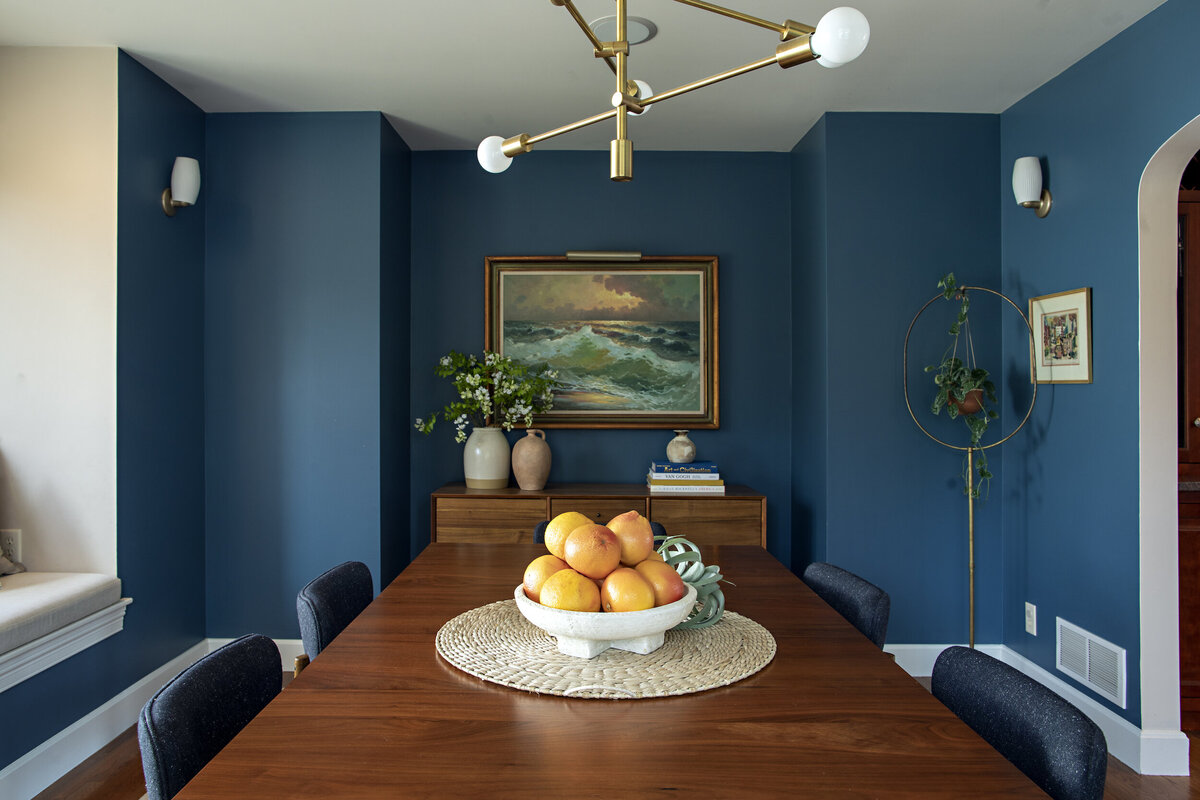 dining-room-blue-walls