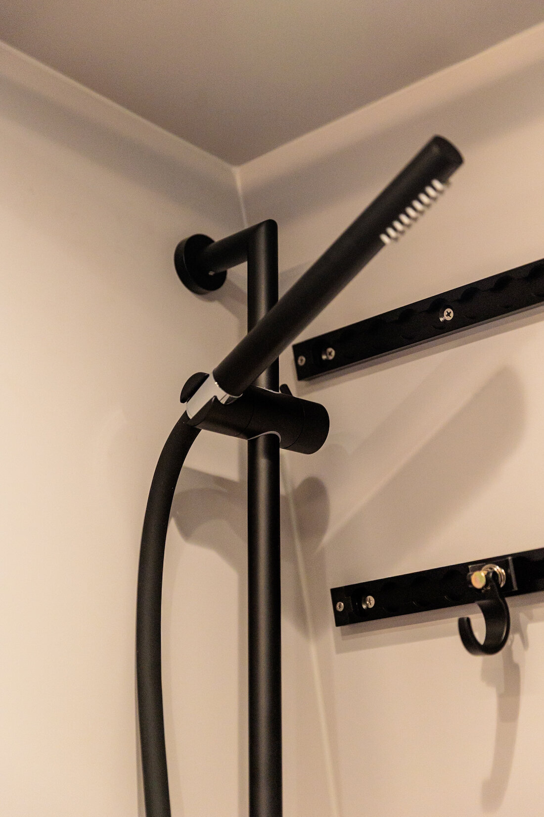 3_PawPrintsPitStops250918_BMV_SlowFastcreative_0762