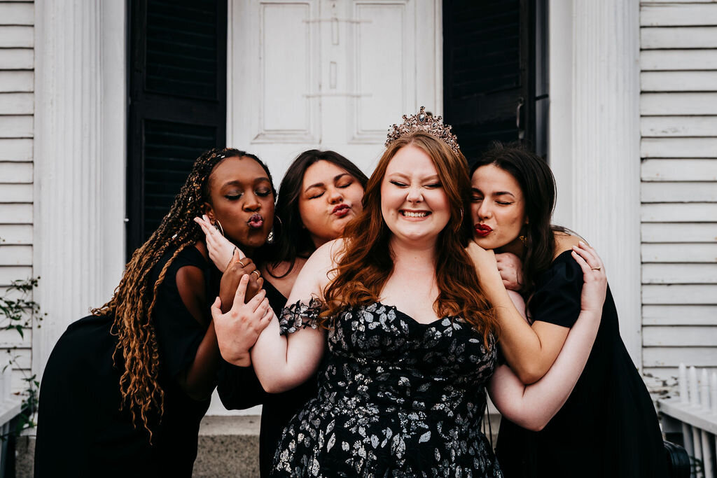 Jackie_Bachelorette_Photoshoot_39