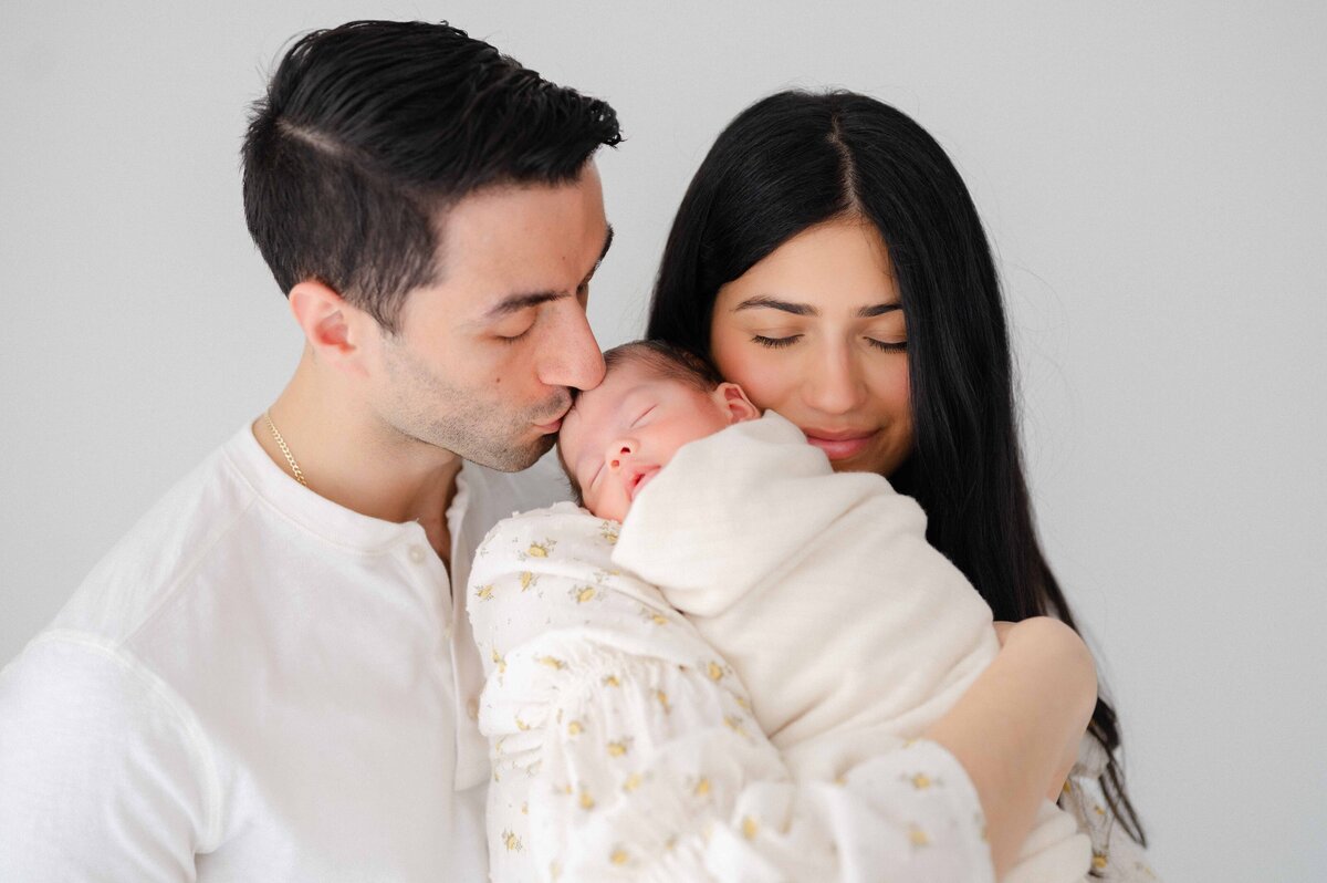 Lifestyle-Newborn-Photoshoot-Fairfield-County-8