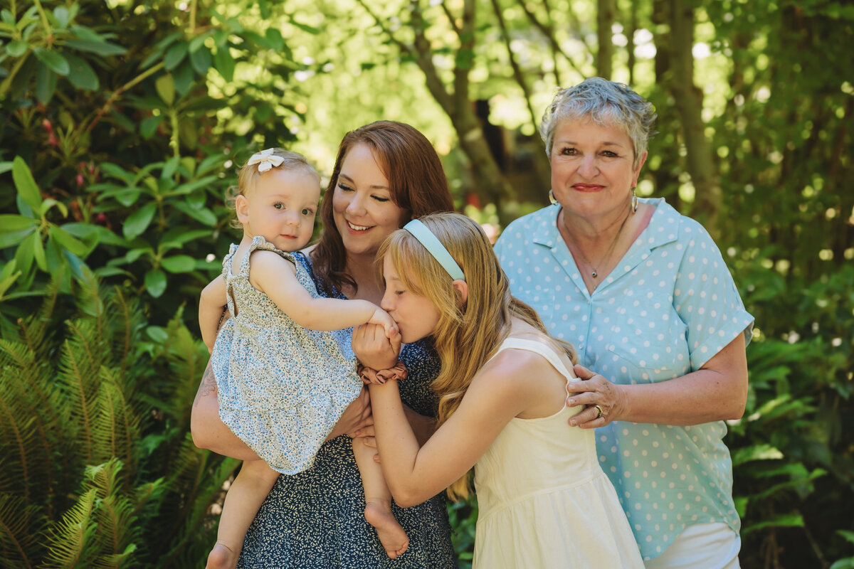 Kelsey's Family Shoot 202512