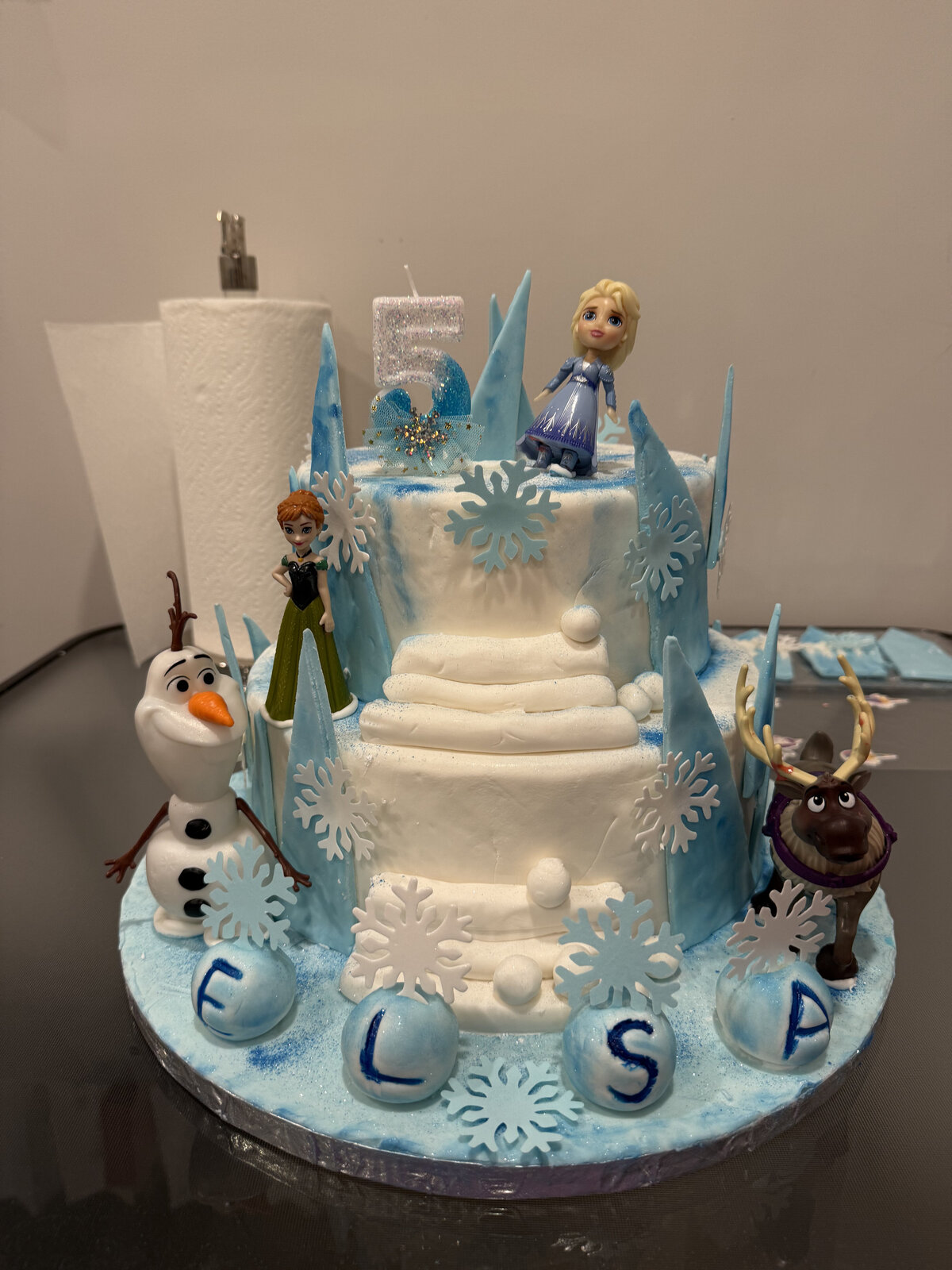 regina-event-caterer-cakes-cookies