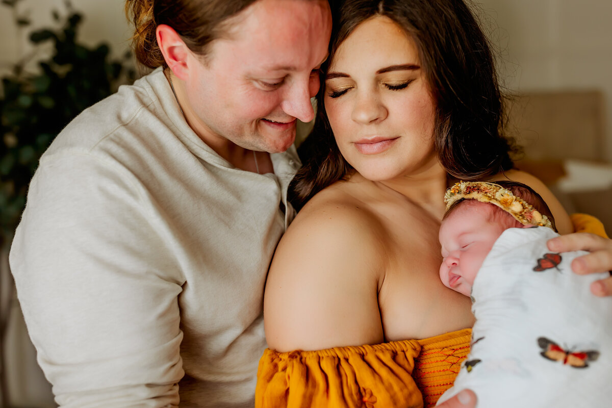 Affordable Lifestyle newborn session in Joshua, TX  | Joshua, TX Newborn Photographer