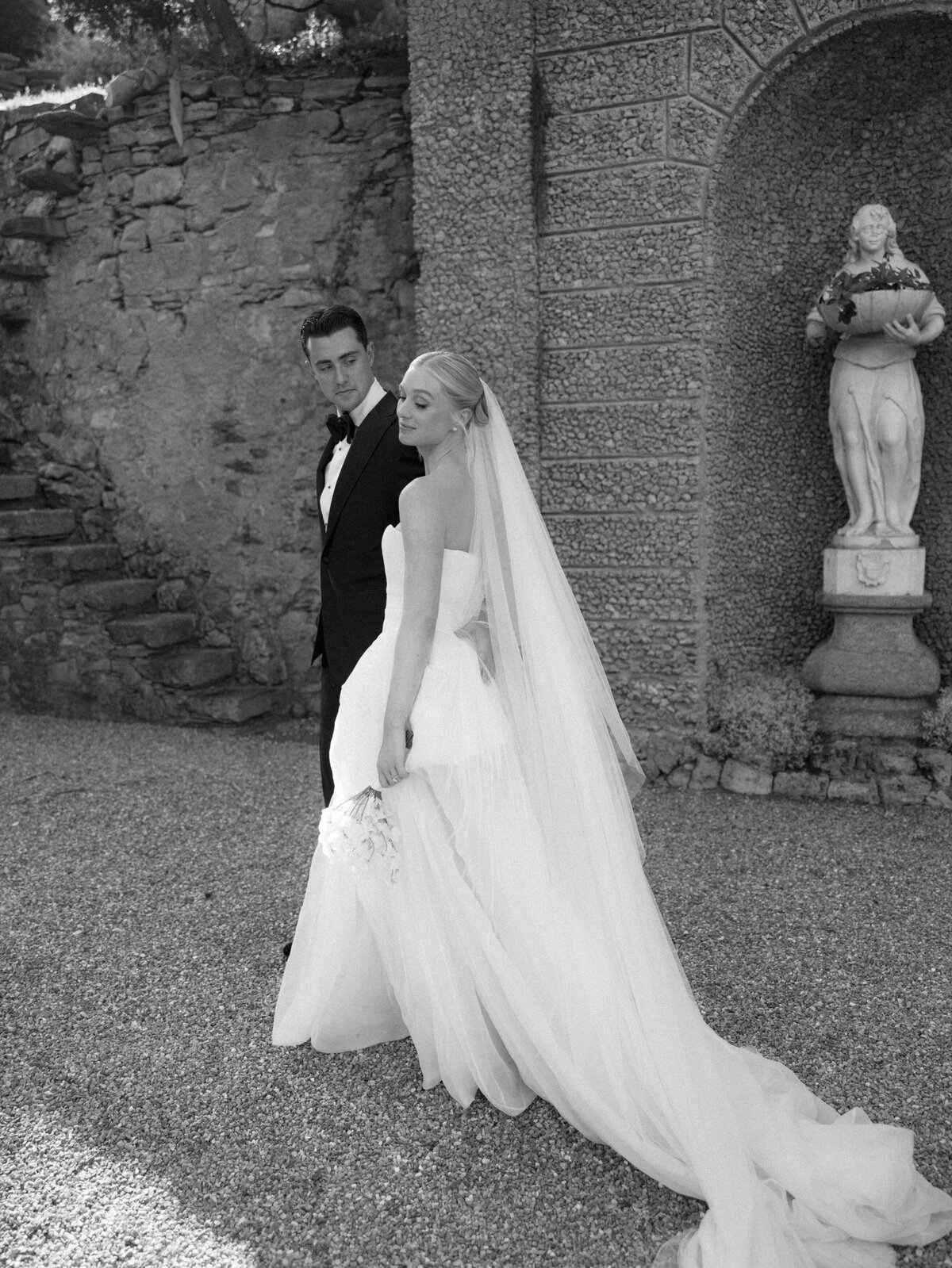 lakecomo-villapizzo-wedding-hollyclark-314