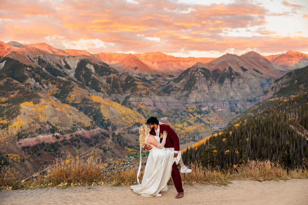 Colorado Elopement Photographer