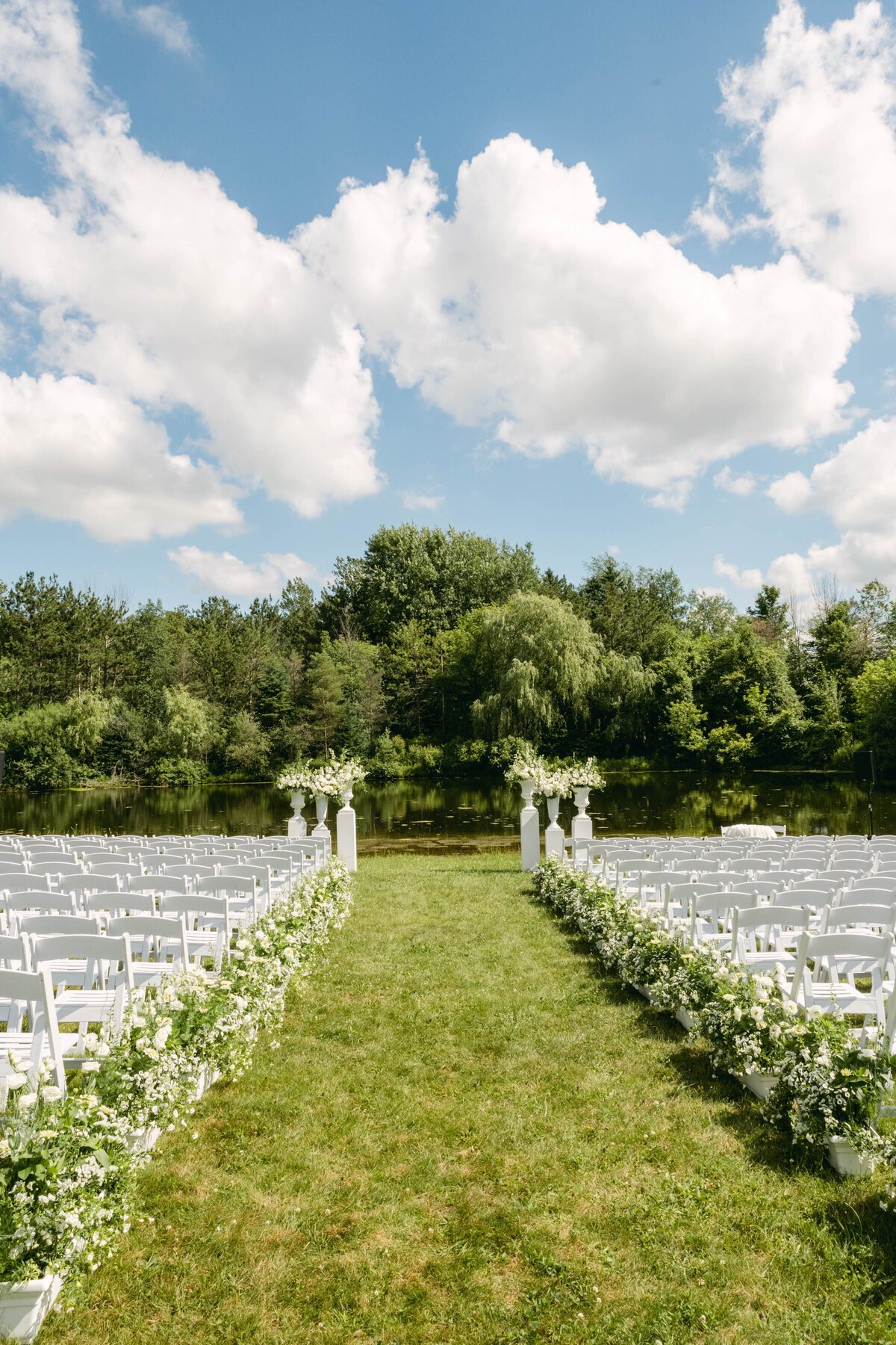 515-Mount-Alverno-Luxury-Resorts-Toronto-Canada-Stefanie-Mark-Wedding-17