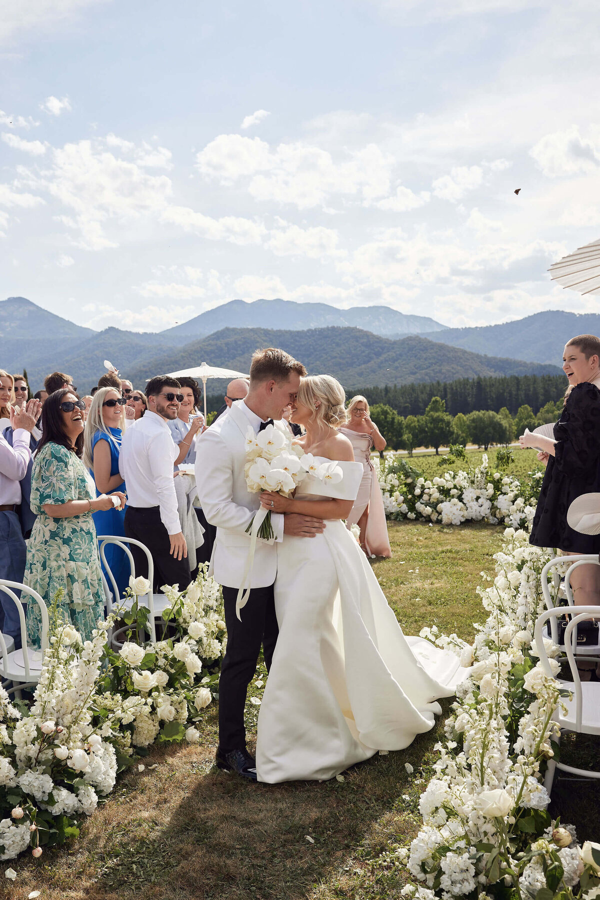 HR_EandG_Feathertop_LostinLovePhotography_wedding_26
