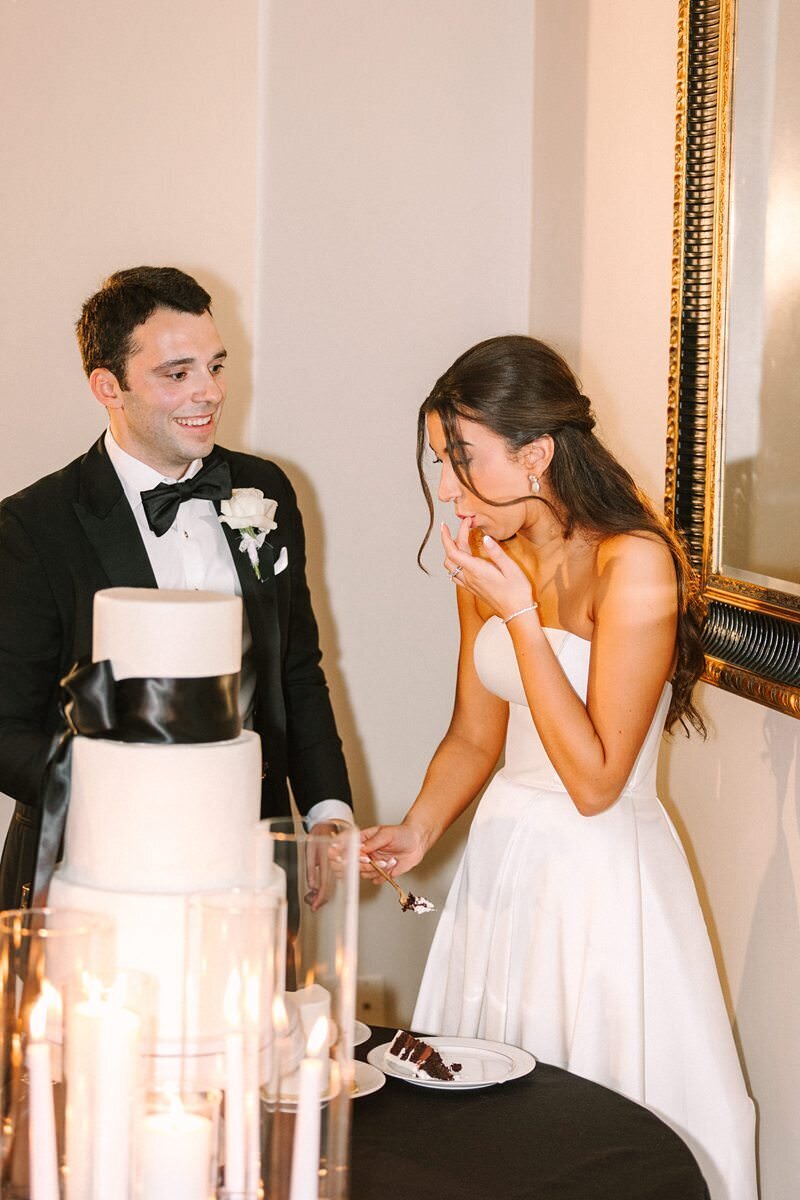evansville-country-club-black-and-white-reception36