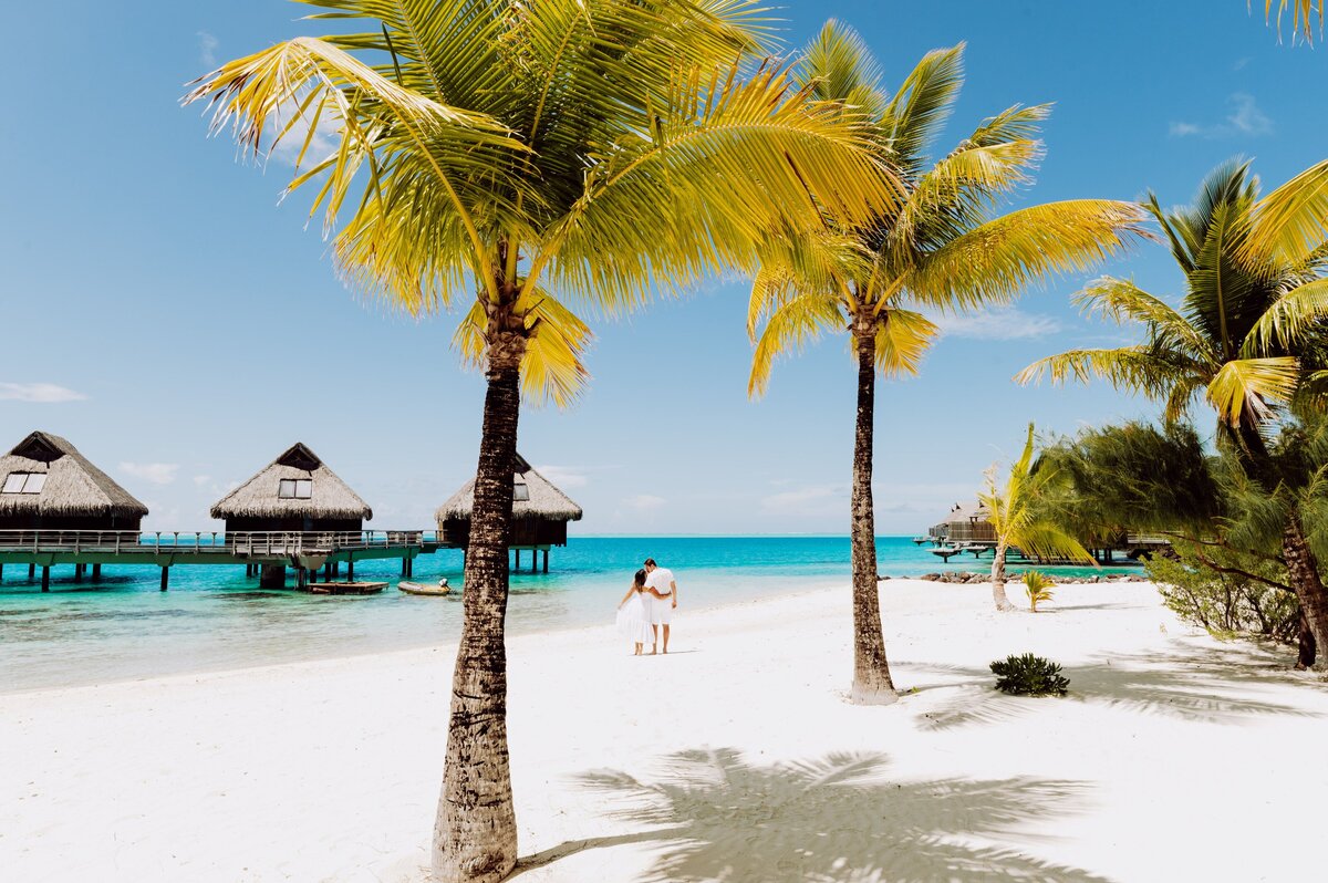 Erika & Cameron (Conrad) - Bora Bora Photo Studio-53