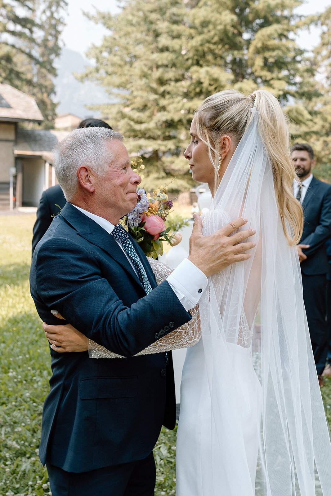 Flores & Pine Wedding Photographer Laura Karl 22