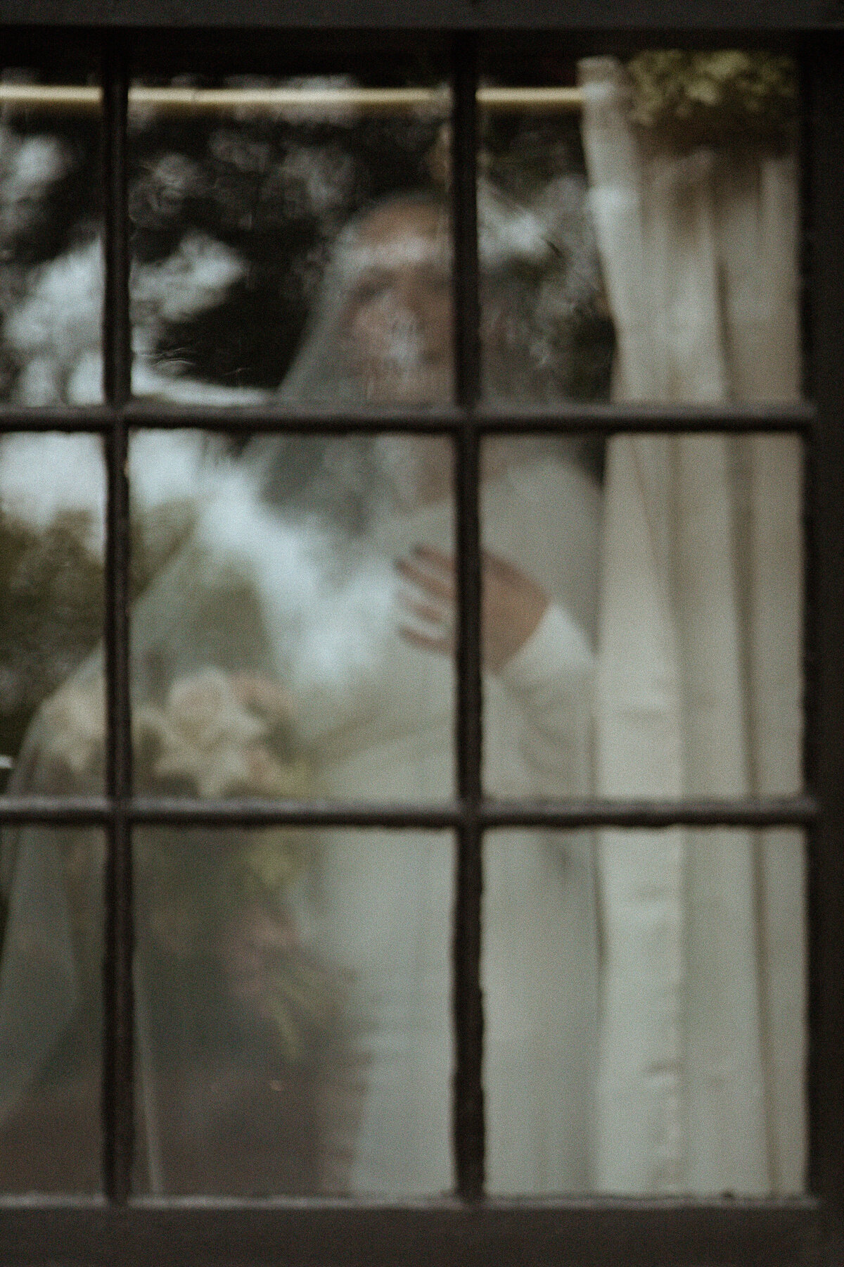 WEBSITE-ottawa-toronto-pec-kingston-ontario-quebec-lifestyle-couples-elopement-wedding-photographer-1565
