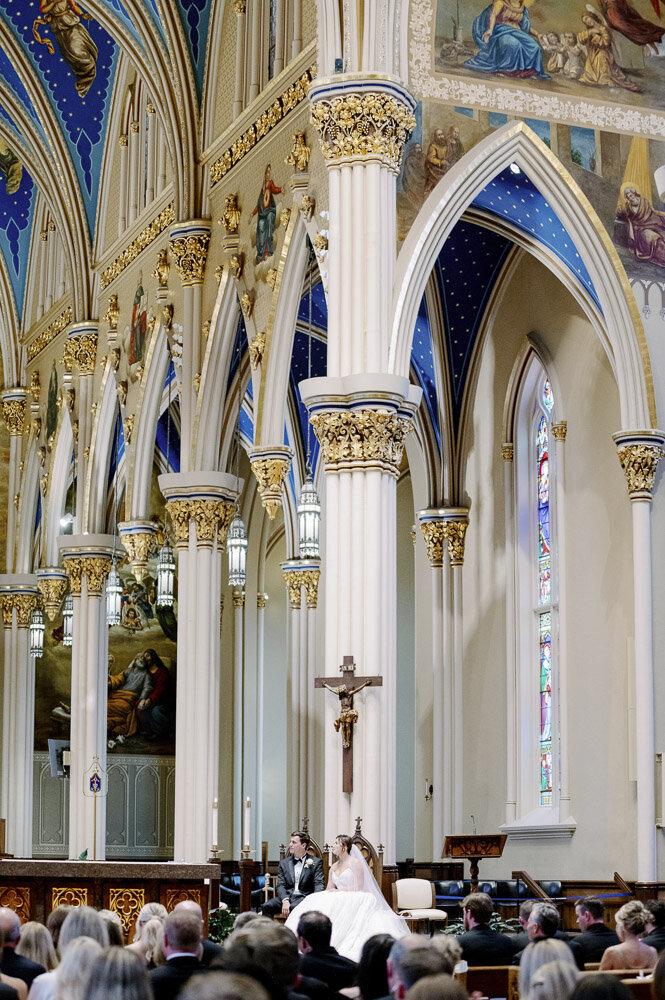 Notre-Dame-Smith-Ballroom-Summer-Wedding24