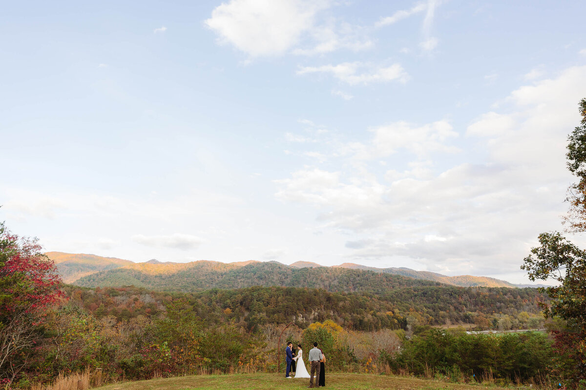 Paint-Rick-Farm-NC-Elopement-16