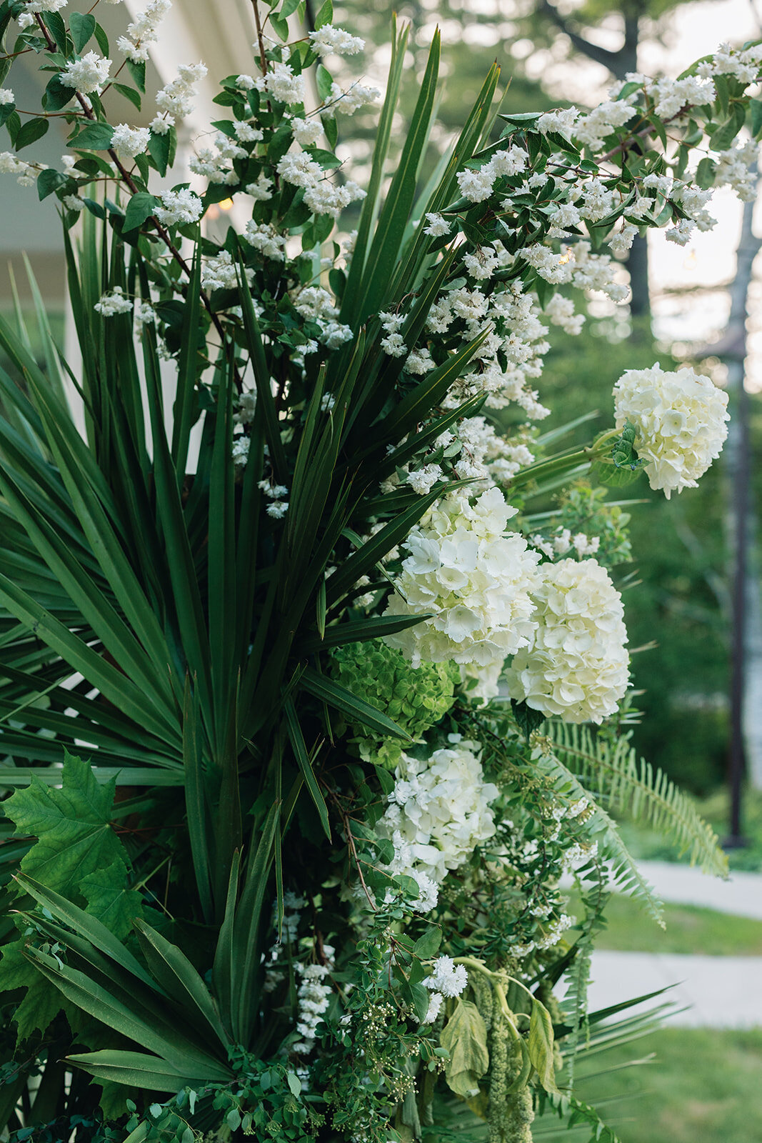 modern-green-event-inspiration-dartmouth