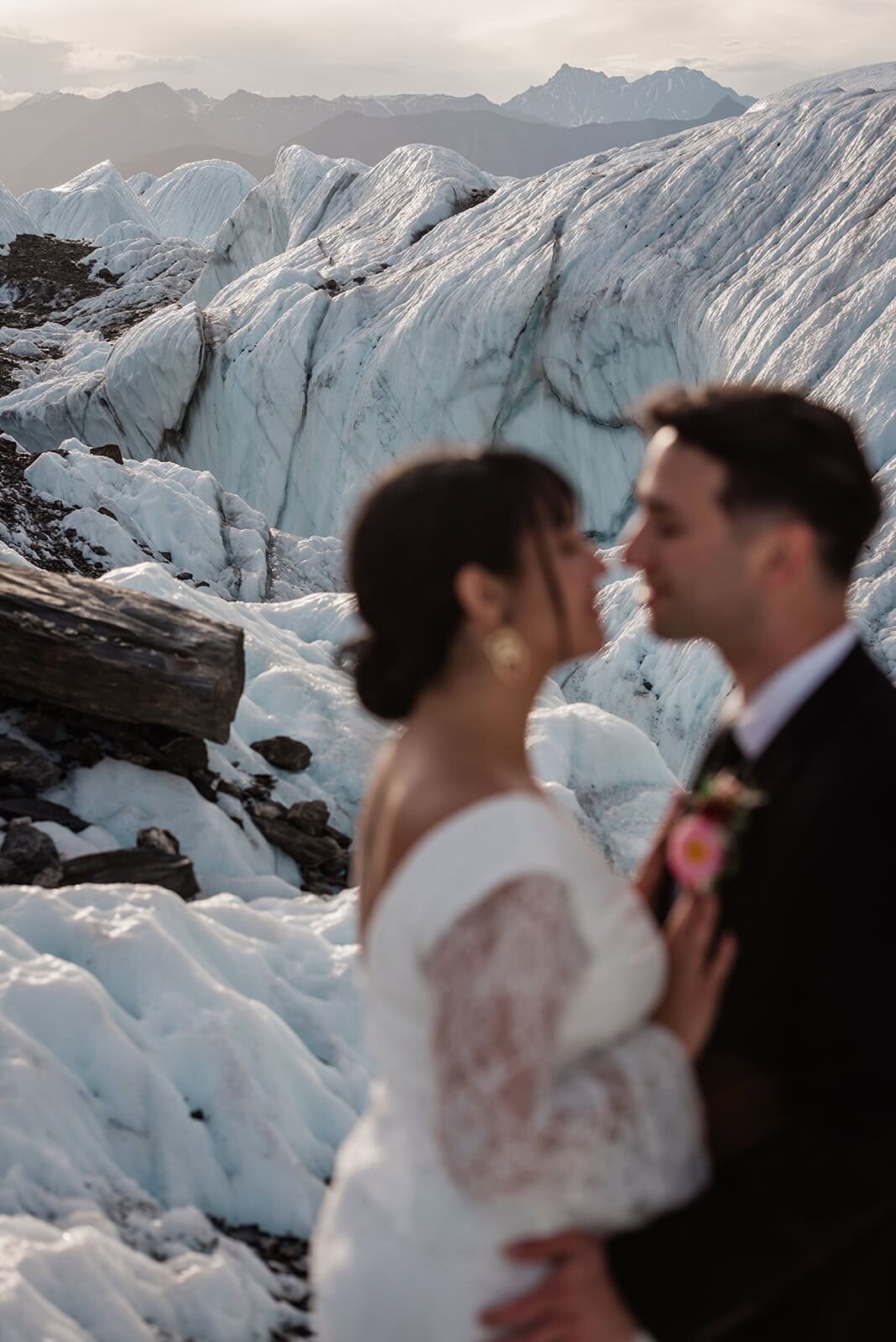 glacier-elopement-locations-in-alaska-Soul-and-Sky-Weddings