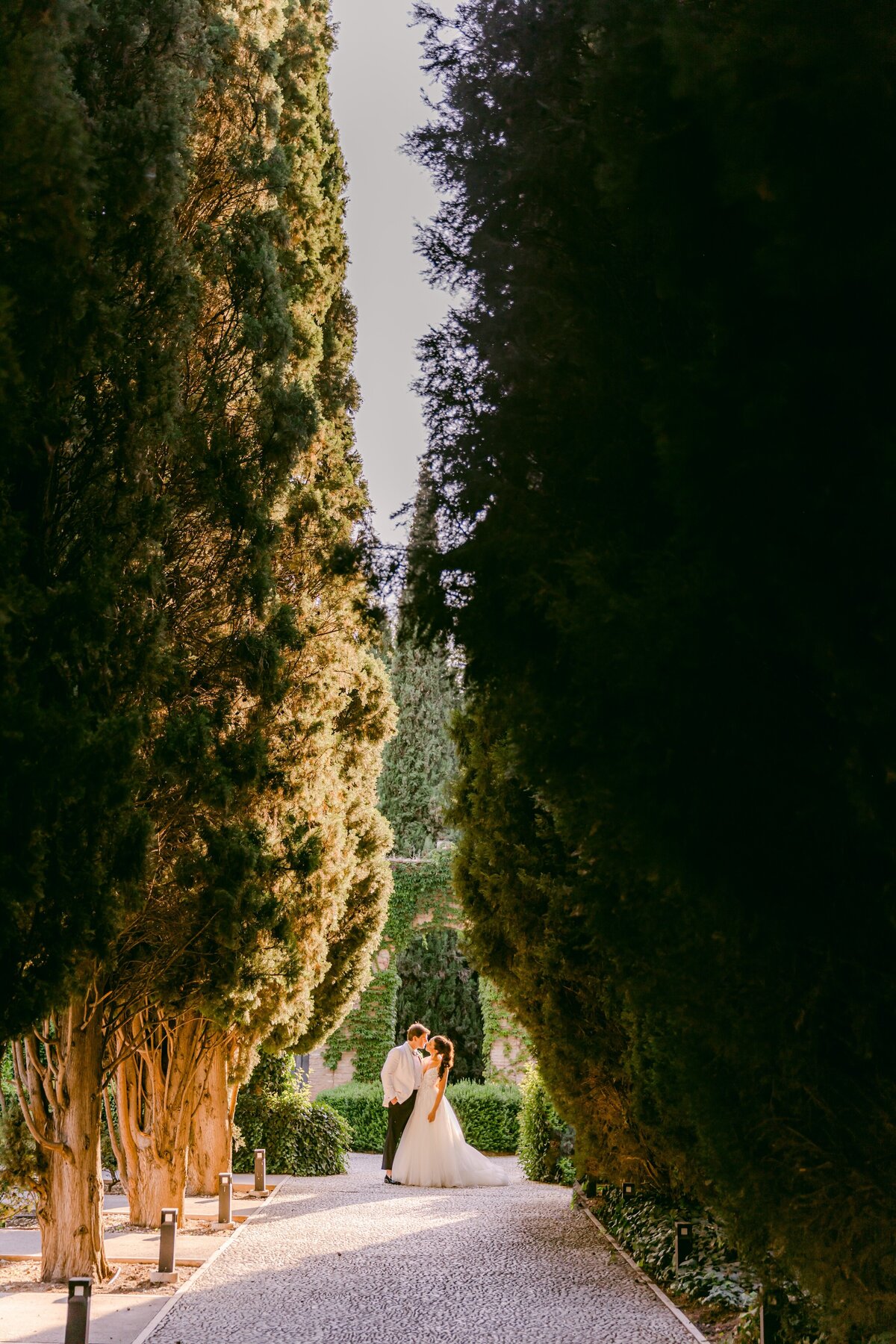 AbieLivesayPhotography-GranadaSpainWeddingPhotographer-BoutiqueWeddingPlannerSpain-PalaciodelosCordovaWedding-CaraClay-1236