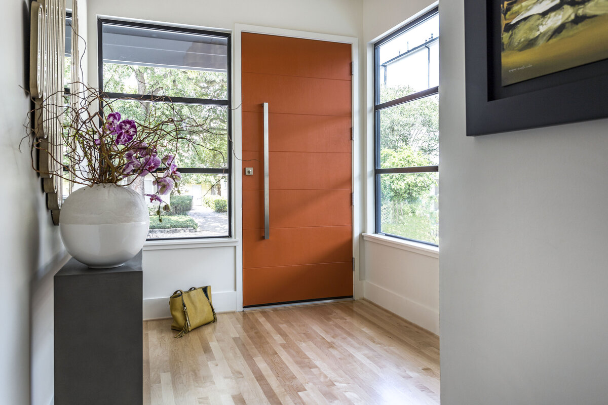 Entry to Door MID