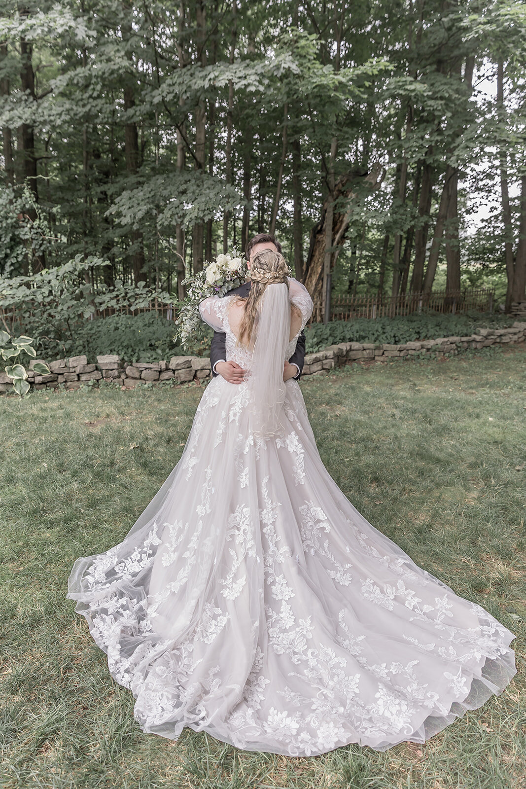Detroit-Michigan-Wedding-Photographer-Amber-and-Patrick-18