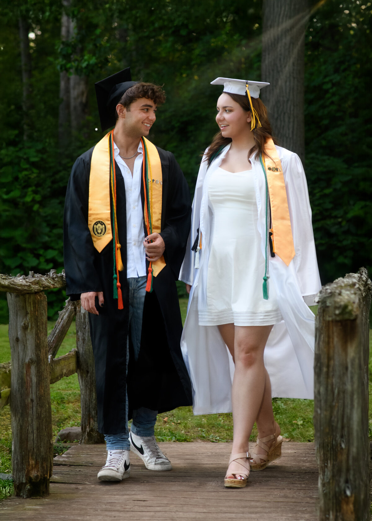 Senior-Portrait-Graduation-Photo-Wallingford-CT-2