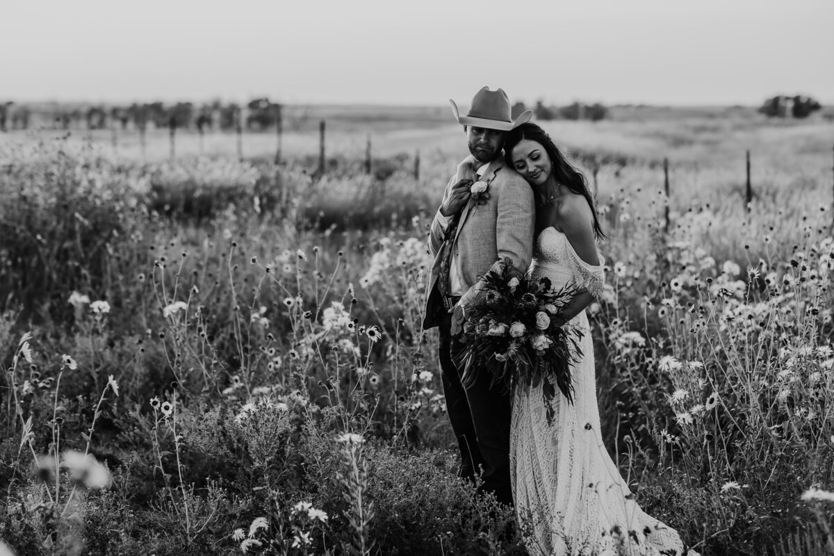 rustic-ranch-wedding-Native-Roaming-Photography-82